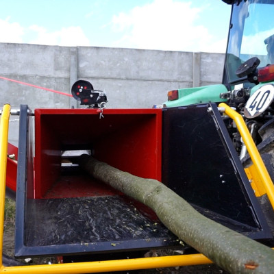 PTO špalíkovač REMET RP-150