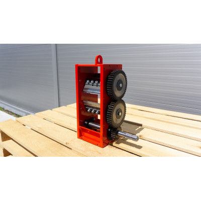 Rezací mechanizmus REMET M-100