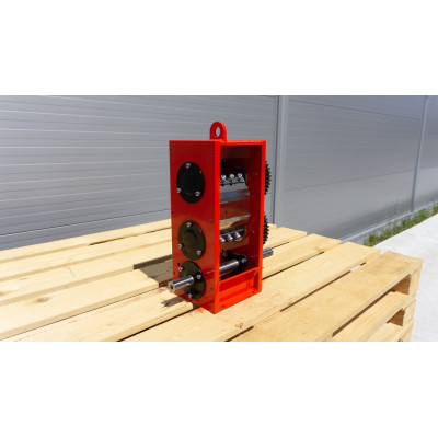 Rezací mechanizmus REMET M-100