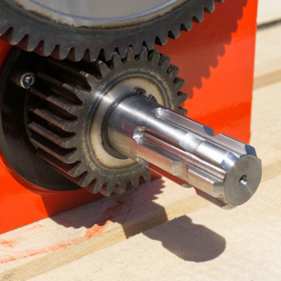 Rezací mechanizmus REMET M-200