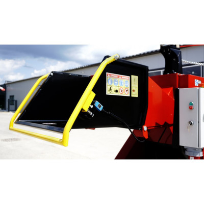 Elektrický špalíkovač REMET RPE-200 22 kW PÁSOVÝ DOPRAVNÍK 4M