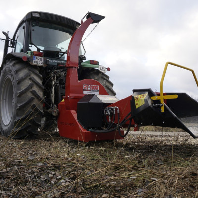 PTO diskový štiepkovač REMET RT-720R