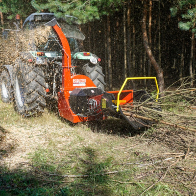 PTO diskový štiepkovač REMET RT-720R