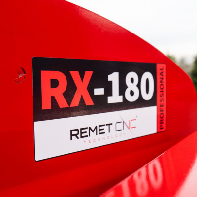 PTO diskový štiepkovač REMET RX-180 s vlastnou hydraulikou