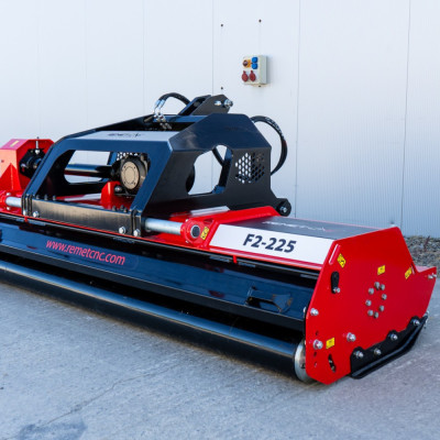 PTO mulčovač REMET F2-225 s hydraulickým posuvom