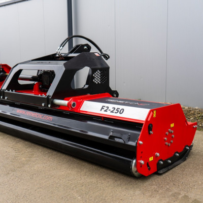 PTO mulčovač REMET F2-250 s hydraulickým posuvom