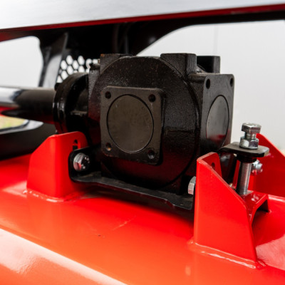 PTO mulčovač REMET F2-250 s hydraulickým posuvom