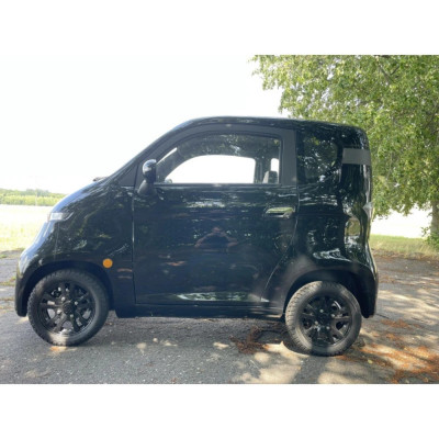 Elektromobil Leramotors e-car E4 Zlatá