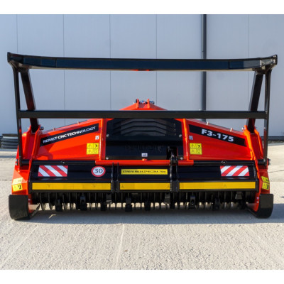 Lesná fréza F3-150 s hydraulickým nastavením krytu