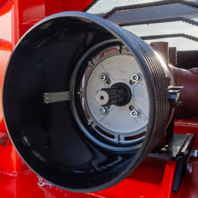 Lesná fréza F3-150 s hydraulickým nastavením krytu