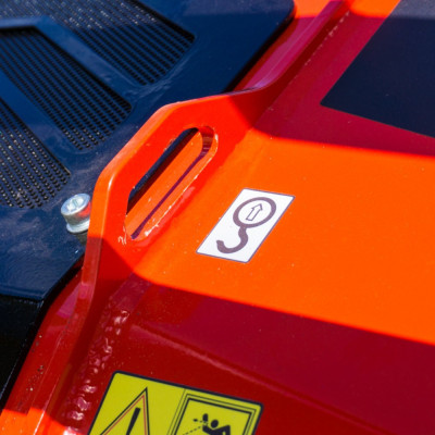 Lesná fréza F3-200 s hydraulickým nastavením krytu