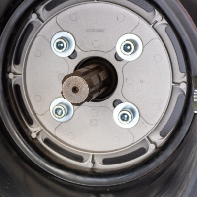 Lesná fréza F4-225 s hydraulickým nastavením krytu