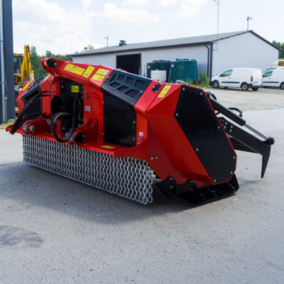 Lesná fréza F5-225 s hydraulickým nastavením krytu