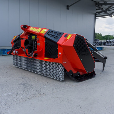 Lesná fréza F5-225 s hydraulickým nastavením krytu