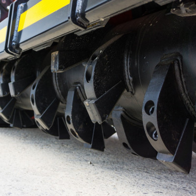 Lesná fréza F5-225 s hydraulickým nastavením krytu