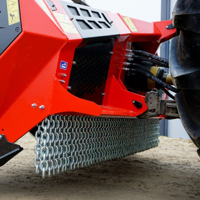 Lesná fréza F5-250 s hydraulickým nastavením krytu