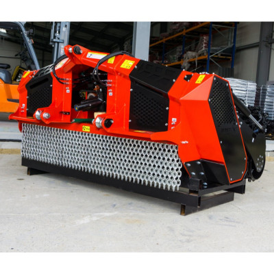 Pôdna fréza L5-225 s hydraulickým nastavením krytu
