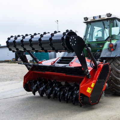 Pôdna fréza L5-225 s hydraulickým nastavením krytu