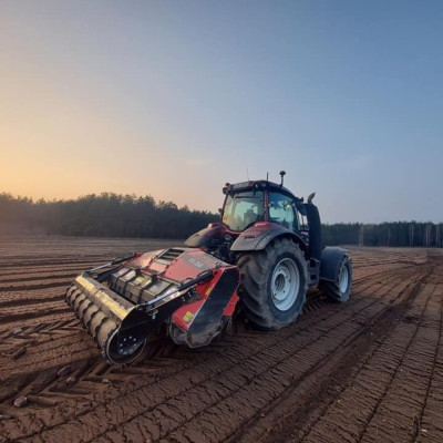 Pôdna fréza L5-250 s hydraulickým nastavením krytu