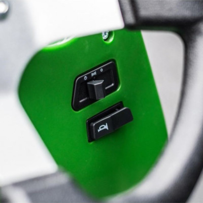 Záhradný traktor 110 cm³ s vozíkom Leramotors