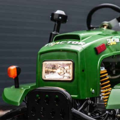Záhradný traktor 110 cm³ s vozíkom Leramotors