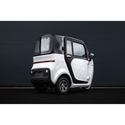 Elektromobil - elektrická trojkolka Leramotors E1 - biela
