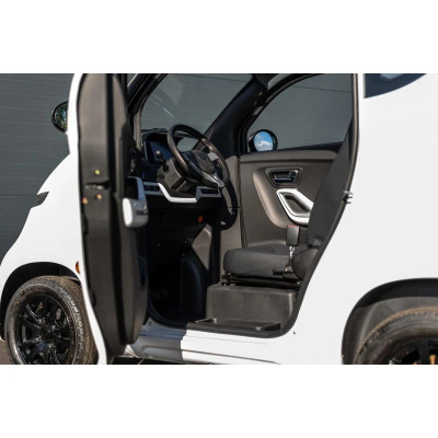 Elektromobil Leramotors e-car E4 Zlatá