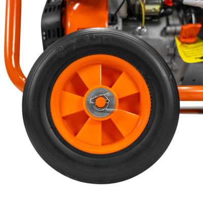 Benzínová elektrocentrála RURIS LIMIT R-Power GE5500RC 5500 W s diaľkovým štartom a AVR